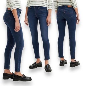 Levi's Women's Classic Midrise Skinny Dark blue Size 6